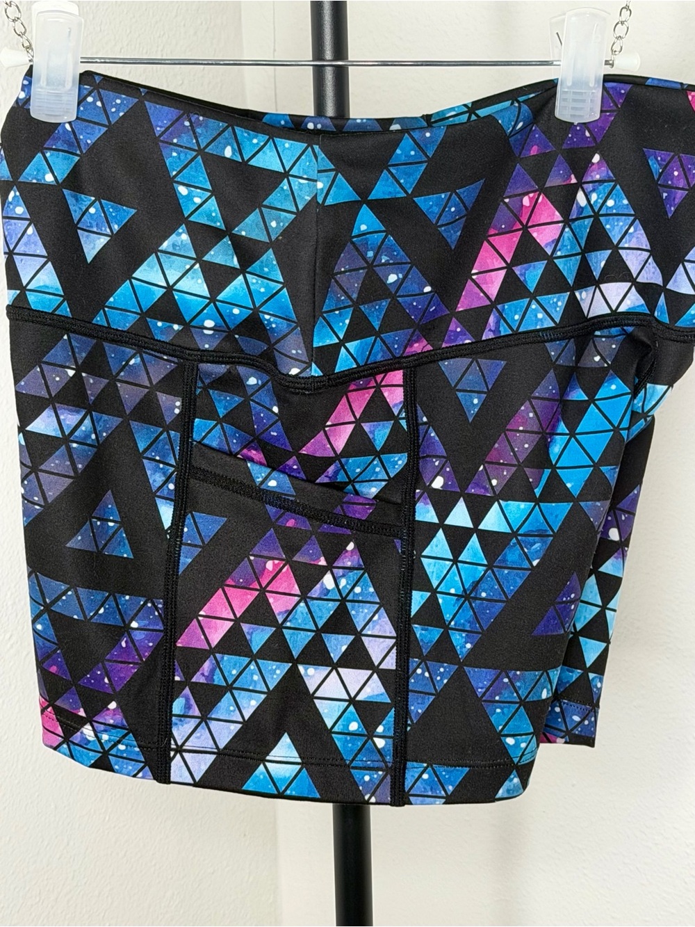 CVG Constantly Varied Gear Blue & Purple Geo Athletic Shorts 2.5” Size Small - Picture 4 of 6